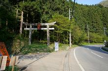 マウスクリックで拡大/縮小します