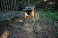 マウスクリックで拡大/縮小します