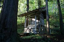 マウスクリックで拡大/縮小します