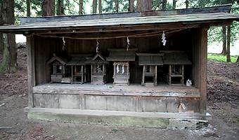 マウスクリックで拡大/縮小します