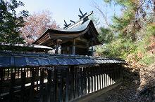 マウスクリックで拡大/縮小します