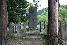 マウスクリックで拡大/縮小します