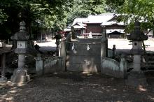 マウスクリックで拡大/縮小します