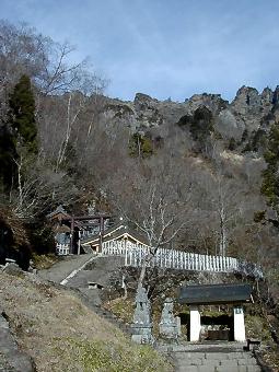 マウスクリックで拡大/縮小します