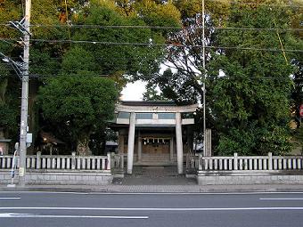 マウスクリックで拡大/縮小します