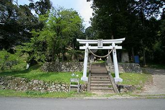 マウスクリックで拡大/縮小します