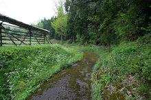 マウスクリックで拡大/縮小します