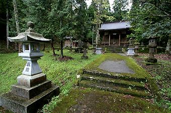 マウスクリックで拡大/縮小します