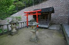 マウスクリックで拡大/縮小します