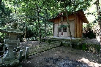 マウスクリックで拡大/縮小します