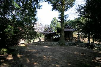 マウスクリックで拡大/縮小します