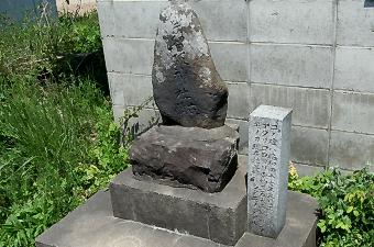 マウスクリックで拡大/縮小します