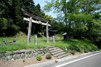 マウスクリックで拡大/縮小します