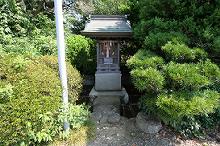 マウスクリックで拡大/縮小します