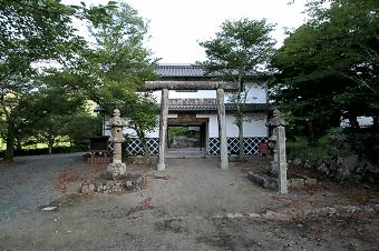 マウスクリックで拡大/縮小します