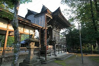 マウスクリックで拡大/縮小します