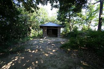 マウスクリックで拡大/縮小します