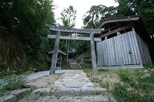 マウスクリックで拡大/縮小します