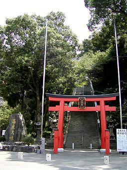 マウスクリックで拡大/縮小します