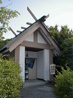 マウスクリックで拡大/縮小します