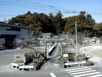 マウスクリックで拡大/縮小します