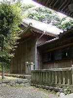 マウスクリックで拡大/縮小します