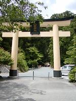 マウスクリックで拡大/縮小します