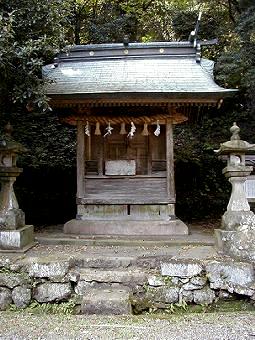 マウスクリックで拡大/縮小します