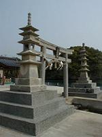 マウスクリックで拡大/縮小します