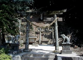 マウスクリックで拡大/縮小します