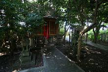 マウスクリックで拡大/縮小します