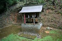 マウスクリックで拡大/縮小します