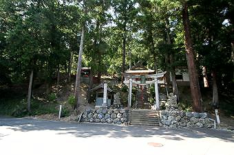 マウスクリックで拡大/縮小します