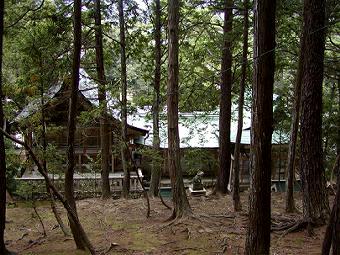 マウスクリックで拡大/縮小します