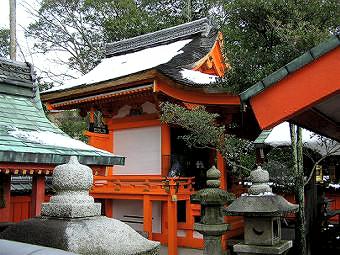 マウスクリックで拡大/縮小します