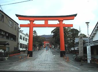 マウスクリックで拡大/縮小します