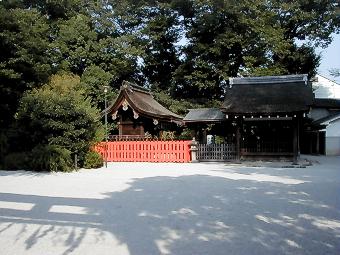 マウスクリックで拡大/縮小します