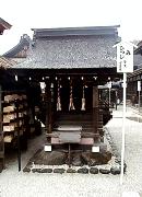 マウスクリックで拡大/縮小します