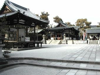 マウスクリックで拡大/縮小します