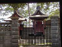 マウスクリックで拡大/縮小します