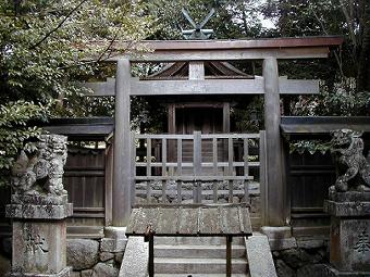 マウスクリックで拡大/縮小します