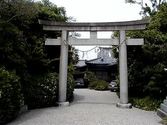 マウスクリックで拡大/縮小します