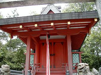 マウスクリックで拡大/縮小します