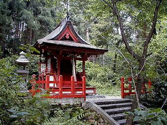 マウスクリックで拡大/縮小します