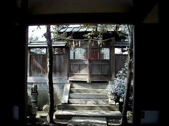 マウスクリックで拡大/縮小します