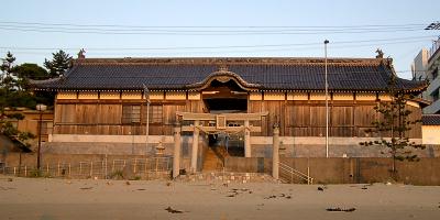 マウスクリックで拡大/縮小します