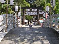 マウスクリックで拡大/縮小します