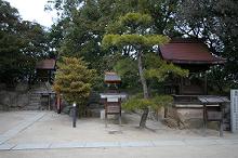 マウスクリックで拡大/縮小します