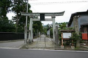 マウスクリックで拡大/縮小します