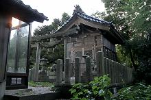 マウスクリックで拡大/縮小します